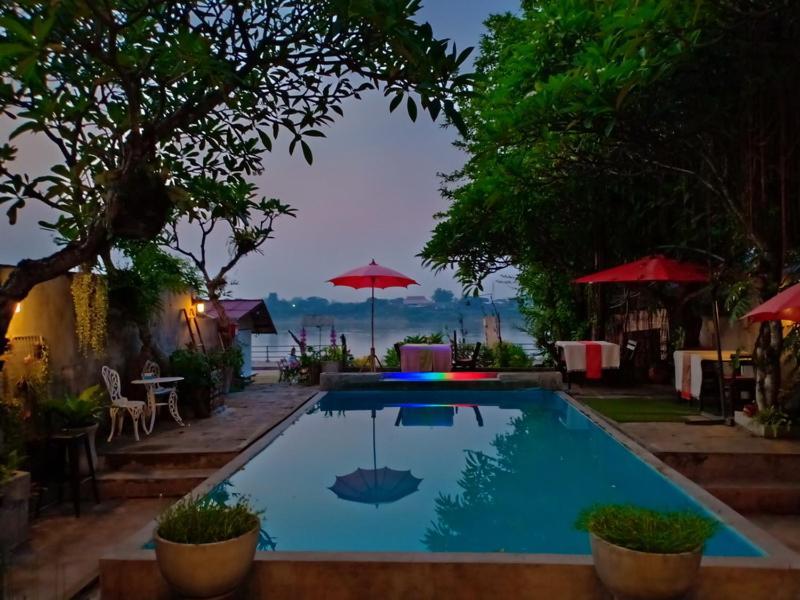 Sofa Gallery Hotel Nong Khai Ngoại thất bức ảnh
