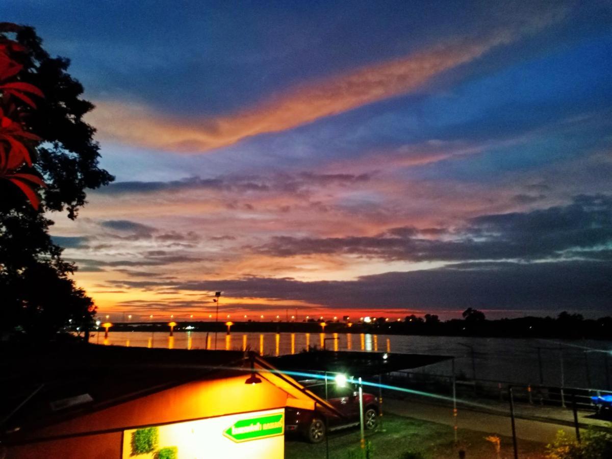 Sofa Gallery Hotel Nong Khai Ngoại thất bức ảnh