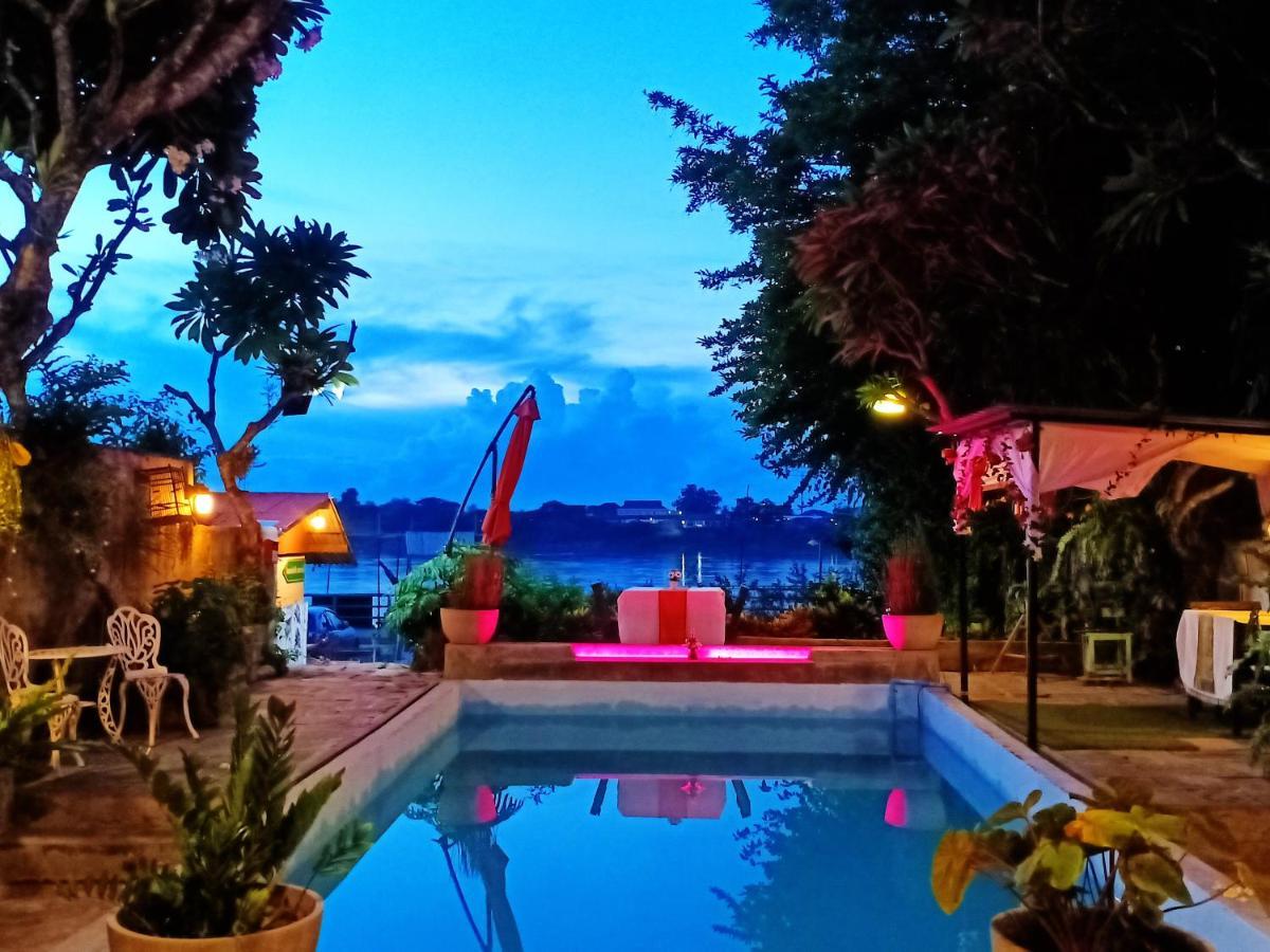Sofa Gallery Hotel Nong Khai Ngoại thất bức ảnh