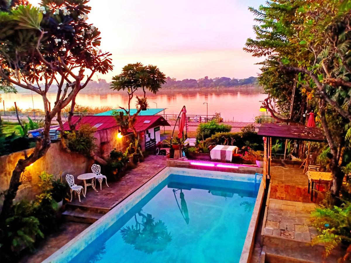Sofa Gallery Hotel Nong Khai Ngoại thất bức ảnh