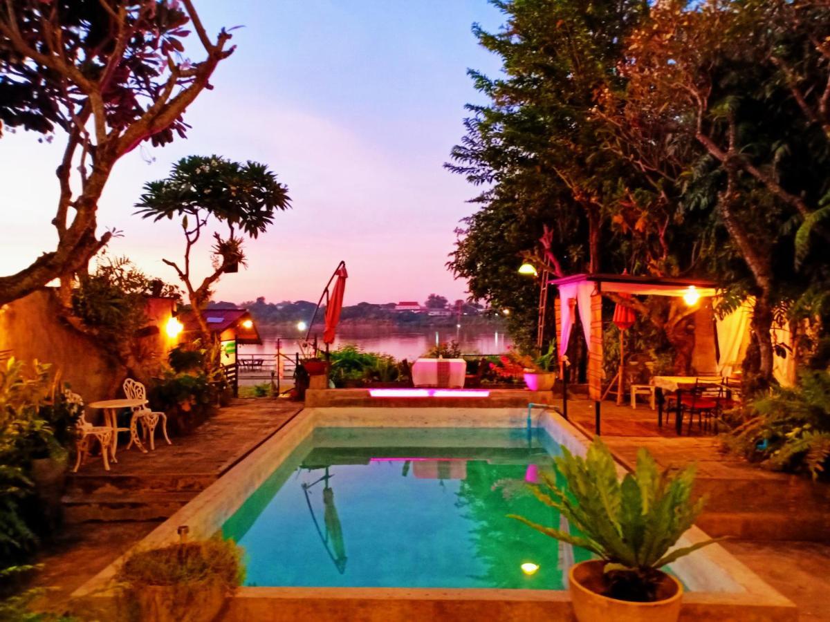 Sofa Gallery Hotel Nong Khai Ngoại thất bức ảnh