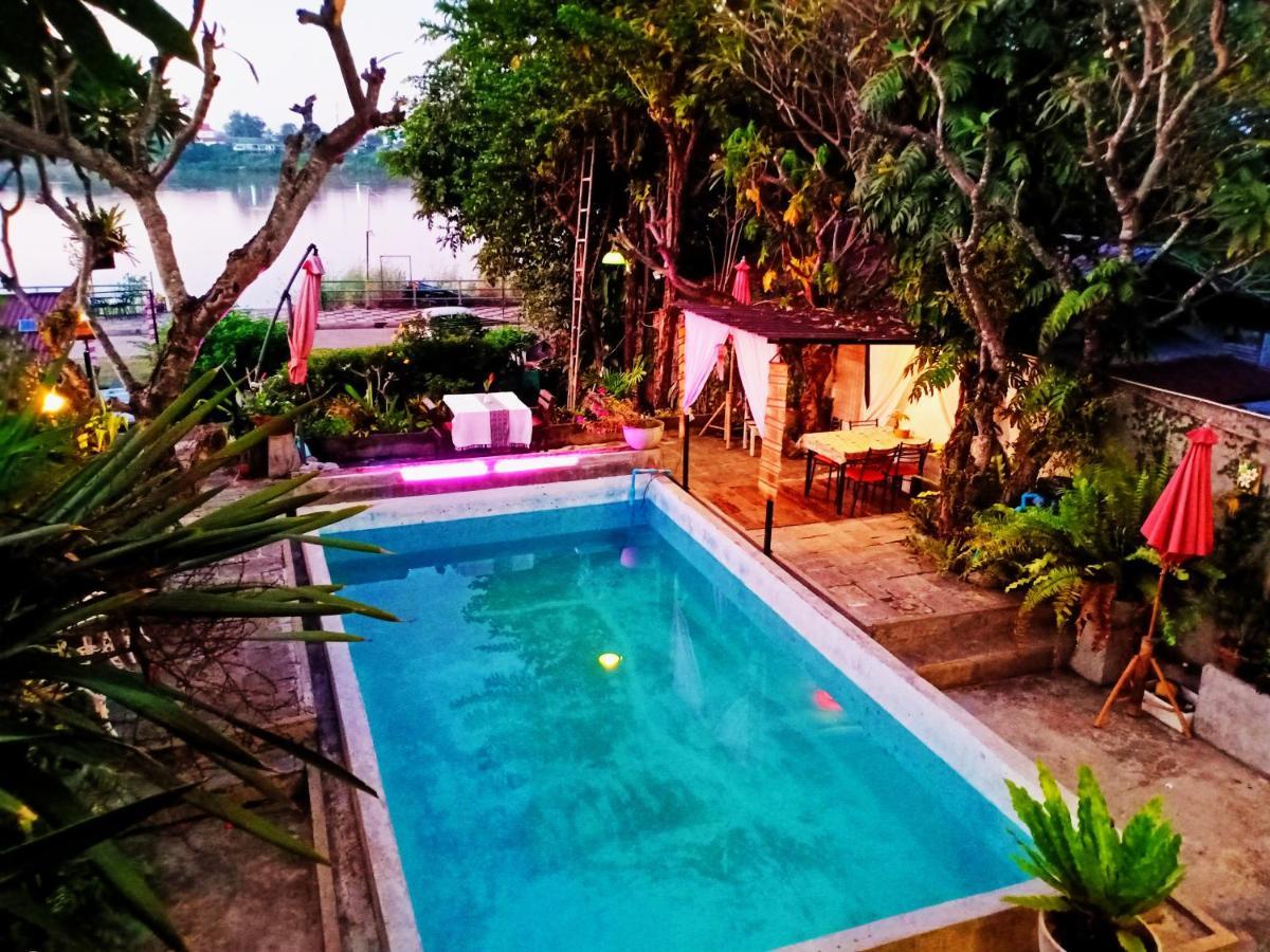 Sofa Gallery Hotel Nong Khai Ngoại thất bức ảnh